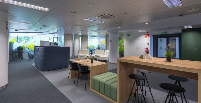 54 Calle De María De Molina, Madrid - Image 3