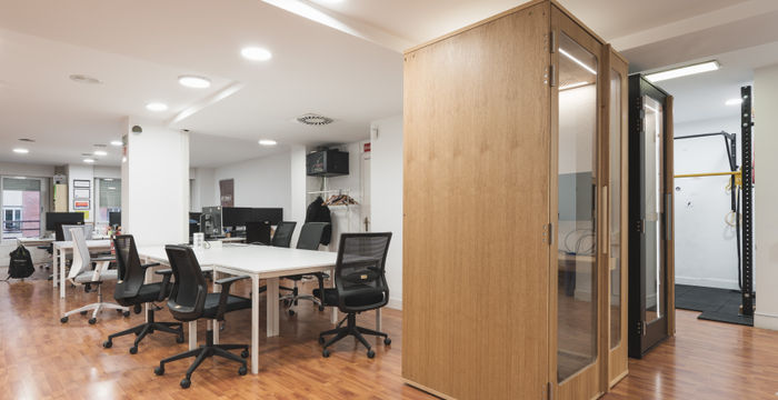 23 C. de Irun, Madrid - Image 3