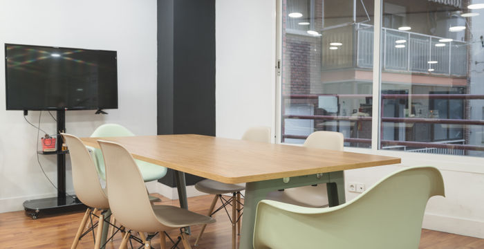 23 Calle De Irún, Madrid - Image 3