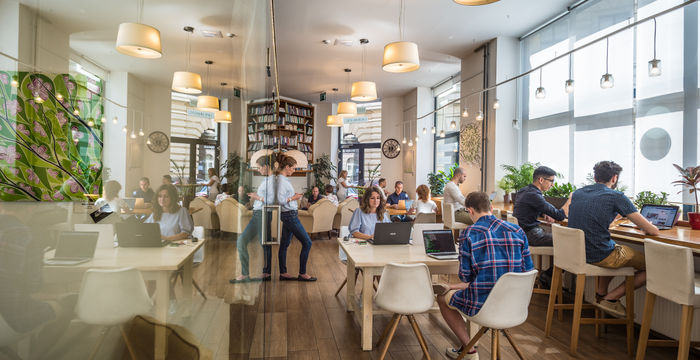 4 Révay KÖZ, Budapest - Image 3