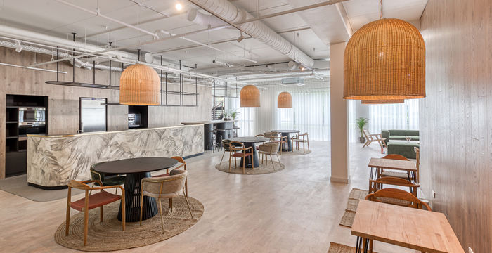 2-4 Boulevard Michael Faraday, Serris - Image 3