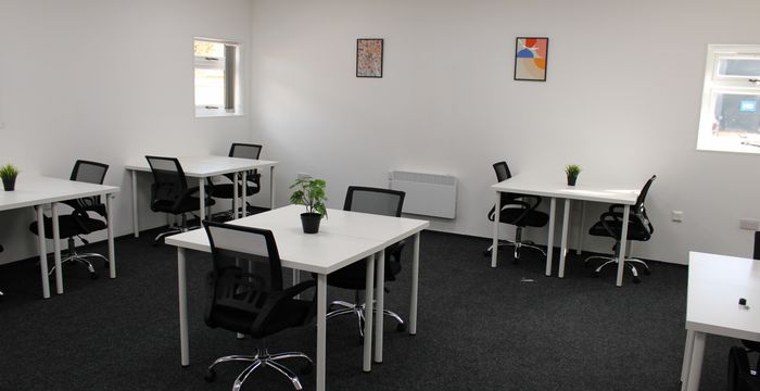 225 Denby Dale Road, West Yorkshire - Image 3