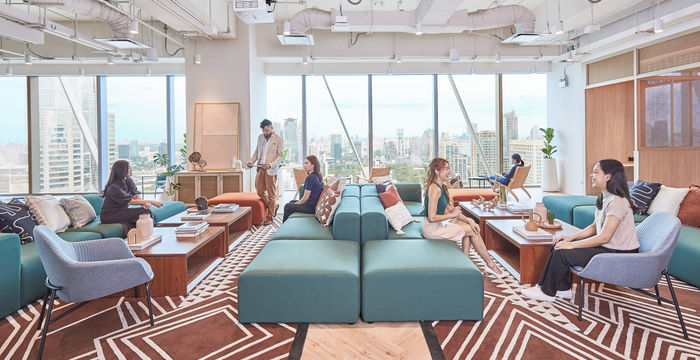 548 Phloen Chit Rd, Pathum Wan - Image 3