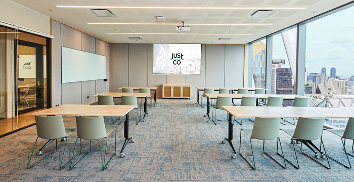 548 Phloen Chit Rd, Pathum Wan - Image 4