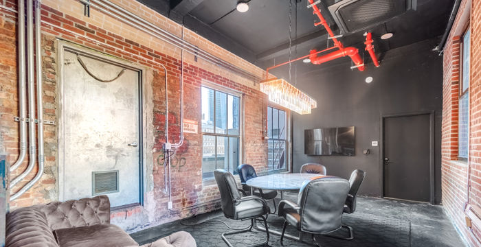 315 W 35th, New York City - Image 4