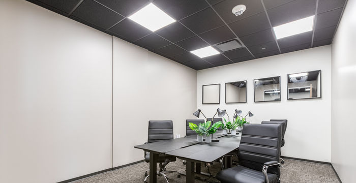 2325 E Camelback Rd, Phoenix - Image 3