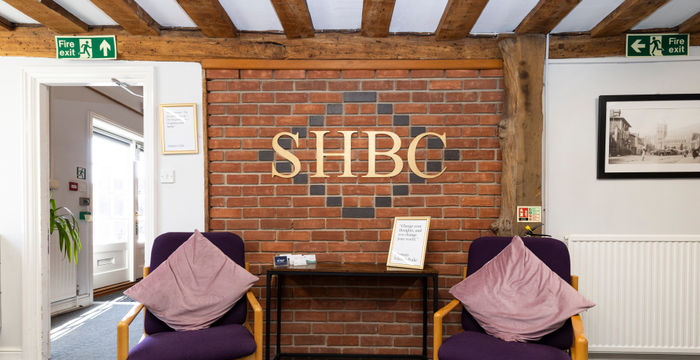 25 St Margaret's Green, Suffolk - Image 2