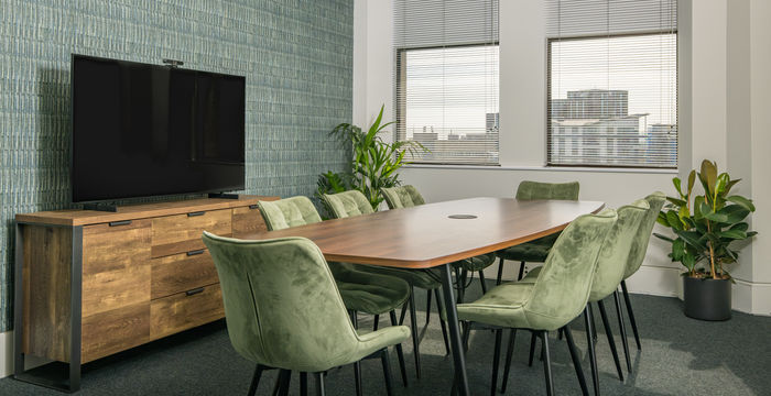 5 Henry Plaza, Woking - Image 5