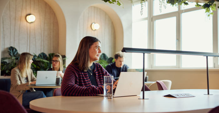 Stamford New Road, Altrincham - Image 5