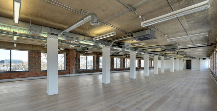 100 Cambridge Grove, Hammersmith - Image 2