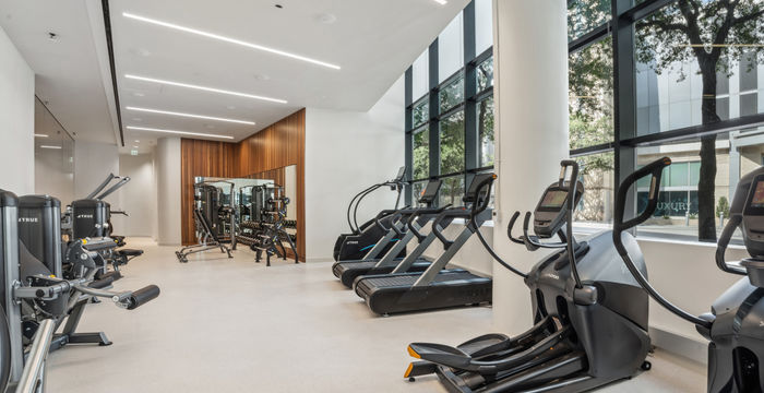 3090 Nowitzki Way, Dallas - Image 2