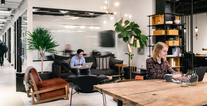 215 Park Avenue South, New York - Image 4