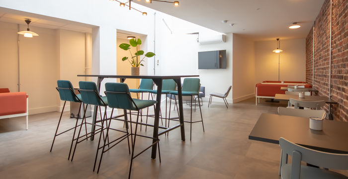 156 Blackfriars Rd, Blackfriars - Image 2