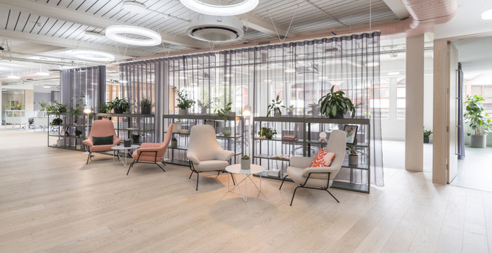 27 Goswell Road, Barbican - Image 2