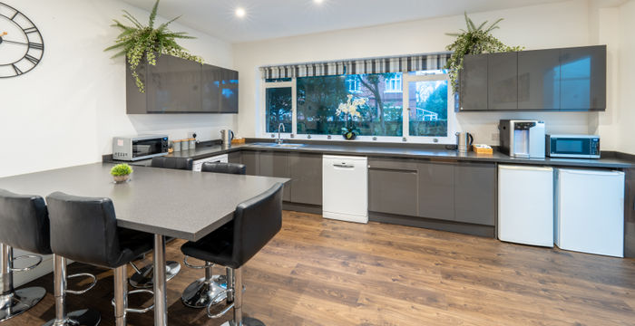 1 Bromley Lane, Chislehurst - Image 2