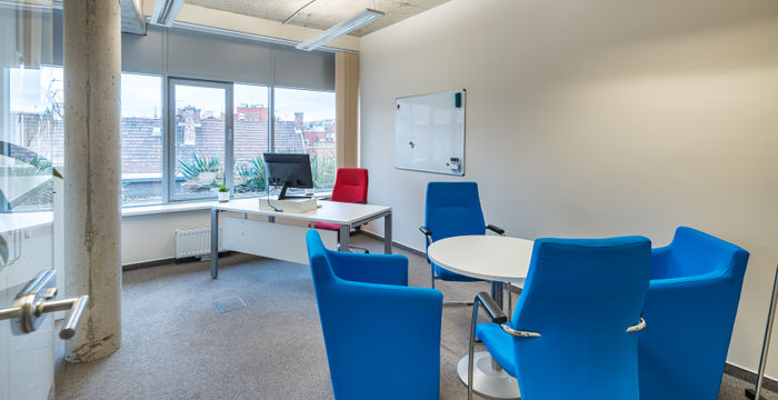 Kacsa Utca, Budapest - Image 5