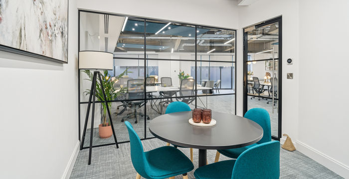 Onslow Street, Surrey - Image 3