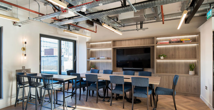 10-12 Alie Street, Greater London - Image 4