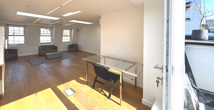 91 Great Titchfield Street, Greater London - Image 4
