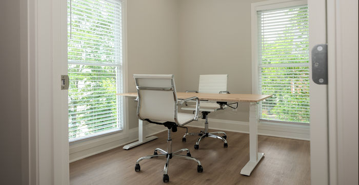 610 Colonial Park Dr 610 Colonial Park Dr, Roswell - Image 2