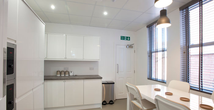 105 Ashby Road, Leicestershire - Image 2