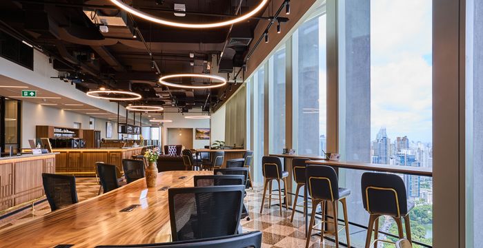 92 Thanon Rama Iv, Khet Bang Rak - Image 2