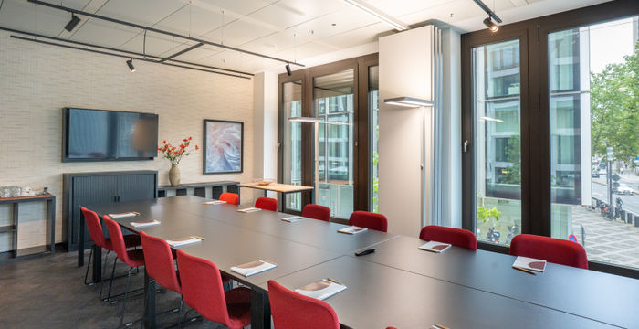 1 Mainzer Landstraße, Frankfurt Am Main - Image 4