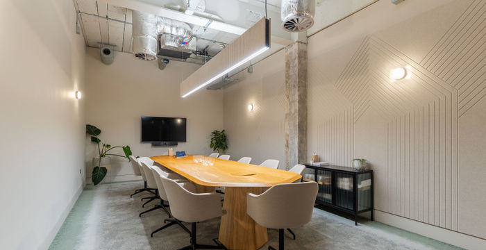 10 South Parade, Leeds - Image 2