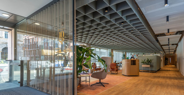 10 South Parade, Leeds - Image 5