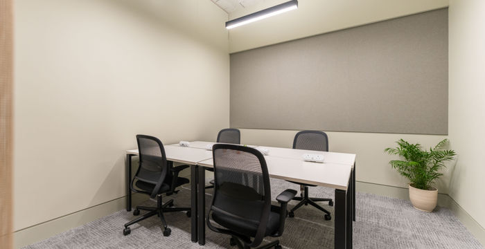 10 South Parade, Leeds - Image 2