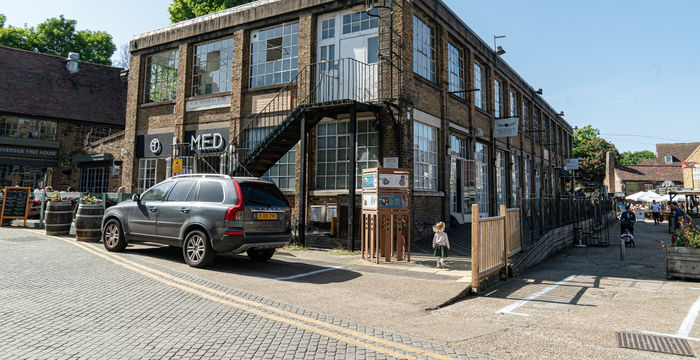 18 Watermill Way, London - Image 4