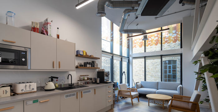 10 York Way, Greater London - Image 4