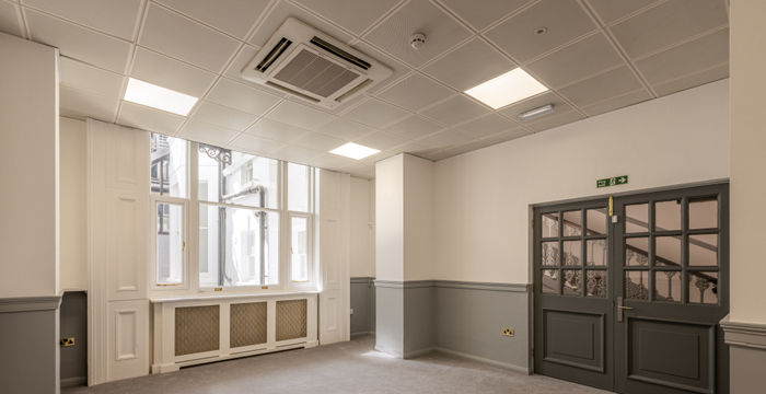 20 Grosvenor Gardens, Victoria - Image 2