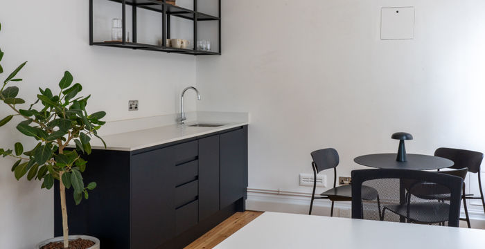 21 Carnaby Street, Carnaby - Image 3