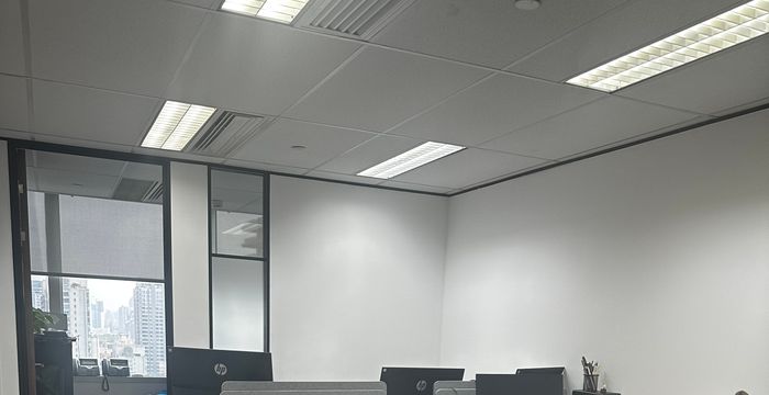 333 Huaihai Middle Road, Huangpu - Image 2