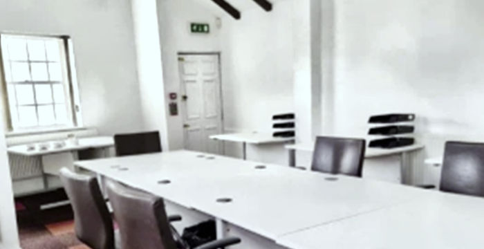 8 Main Street, Glenfield - Image 5