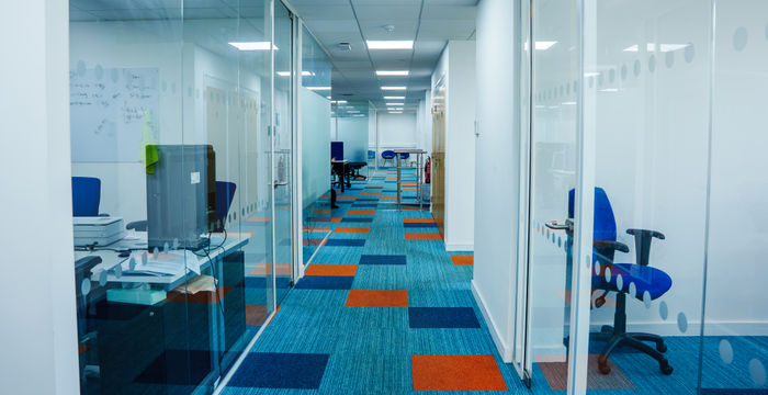 33 Hanworth Road, Surrey - Image 4