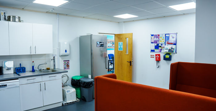 33 Hanworth Road, Surrey - Image 5