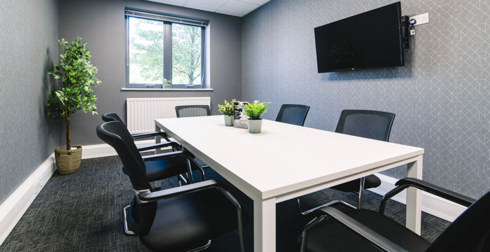 St Georges, Weston-super-mare - Image 2