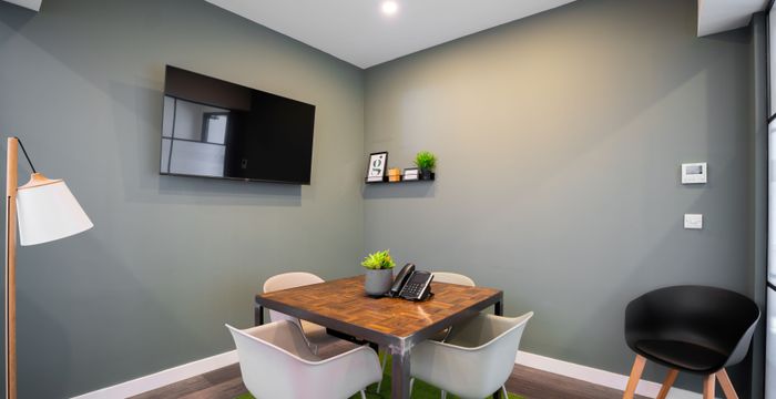 14-20 Chiswell St, London - Image 4