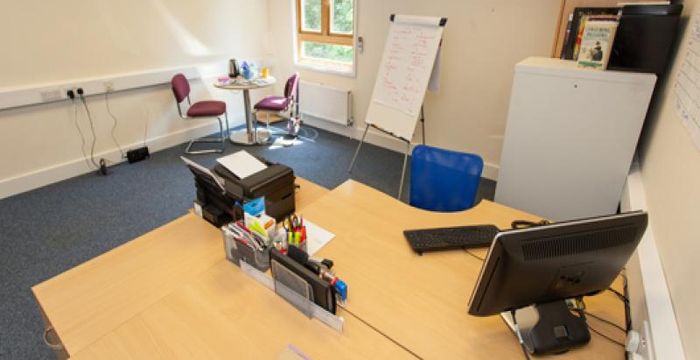 Colne WAY, Watford - Image 3