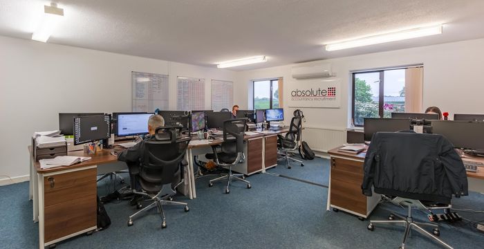 Cranborne Road, Potters Bar - Image 3