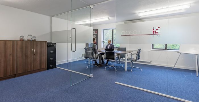 Cranborne Road, Potters BAR - Image 5