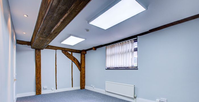 Cornerhall, Hemel Hempstead Herts - Image 4