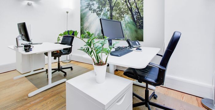 20 Broad Street, Wokingham Berkshire - Image 2