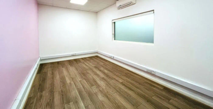 10 Thornbury Road, Estover Industrial Estate / Plymouth - Image 2