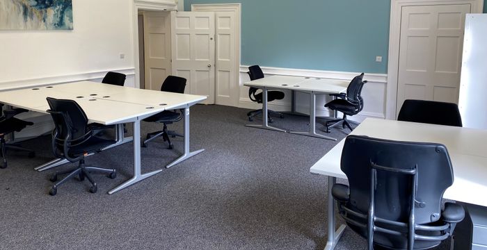 Thorncroft Manor, Leatherhead Surrey - Image 2