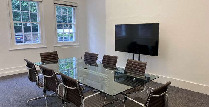 Thorncroft Manor, Leatherhead Surrey - Image 4