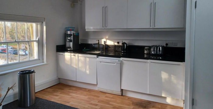 The Stables Thorncroft Manor, Leatherhead Surrey - Image 4