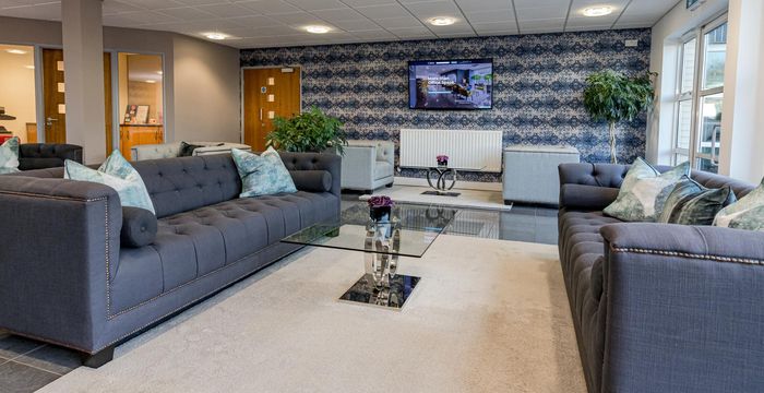 9 Nimrod Way, Ferndown - Image 5